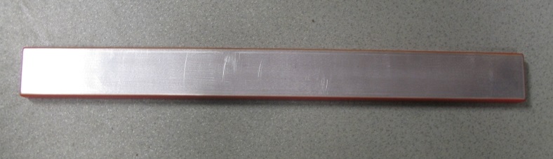 Magnes 75 × 30, L = 750 mm